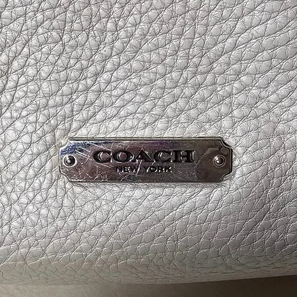 Coach Vintage Pebbled Leather Bucket Bag - Picture 2 of 12